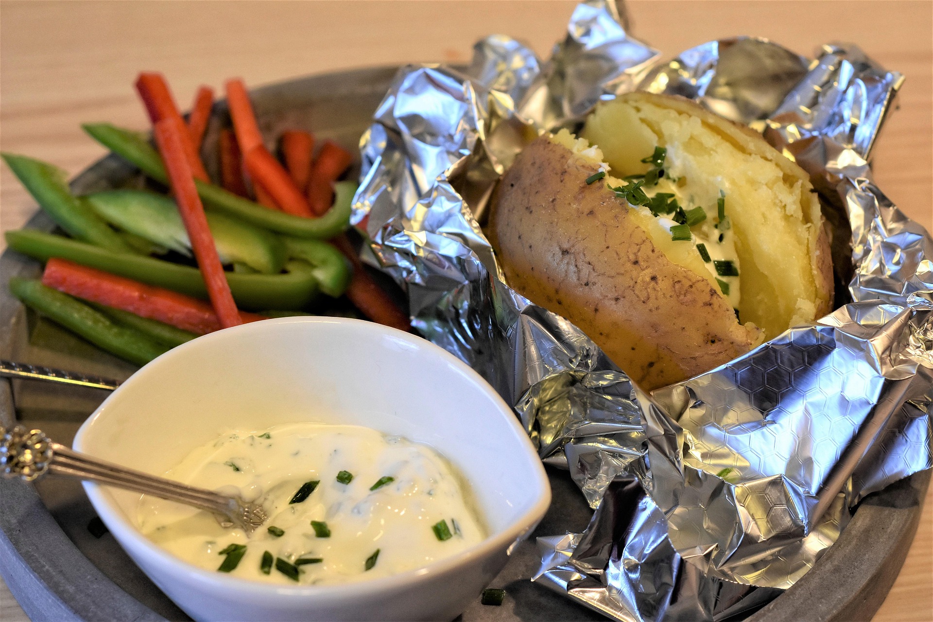 Ofenkartoffel mit Sauerrahm 